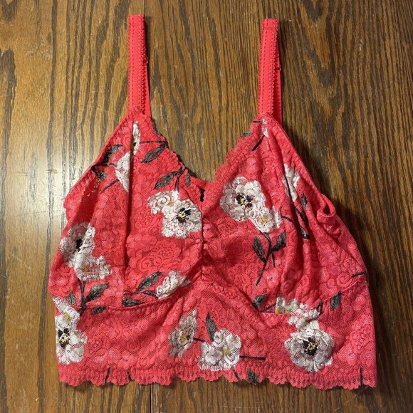 Torrid Curve Lace Bralette SZ 1 Red Floral Design Valentines Sexy Ready To Wear - Picture 1 of 8